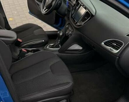 Синій Додж Дарт, об'ємом двигуна 2.4 л та пробігом 190 тис. км за 8700 $, фото 5 на Automoto.ua