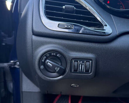 Синій Додж Дарт, об'ємом двигуна 2.4 л та пробігом 197 тис. км за 9999 $, фото 9 на Automoto.ua