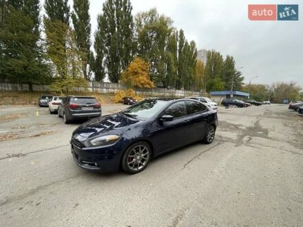 Синий Додж Дарт, объемом двигателя 2.36 л и пробегом 260 тыс. км за 7700 $, фото 1 на Automoto.ua