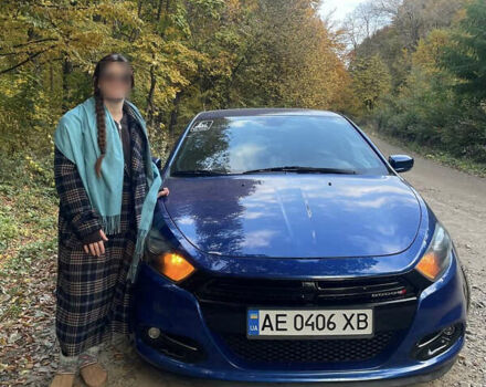 Синій Додж Дарт, об'ємом двигуна 2.36 л та пробігом 152 тис. км за 9399 $, фото 1 на Automoto.ua