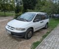 Білий Додж Інша, об'ємом двигуна 2.5 л та пробігом 458 тис. км за 3026 $, фото 1 на Automoto.ua