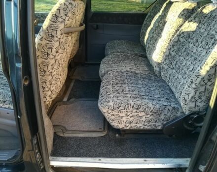 Чорний Додж Інша, об'ємом двигуна 0 л та пробігом 307 тис. км за 3100 $, фото 5 на Automoto.ua