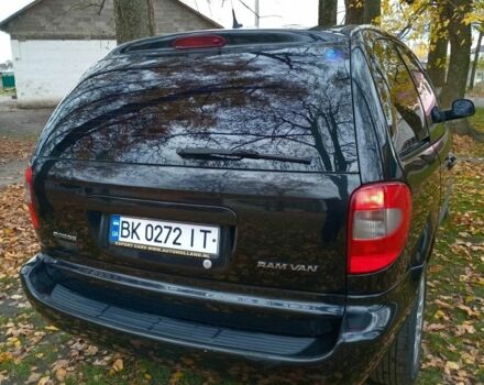 Черный Додж Другая, объемом двигателя 2.5 л и пробегом 177 тыс. км за 3333 $, фото 3 на Automoto.ua