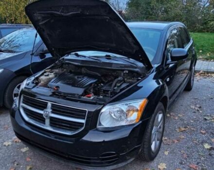 Чорний Додж Інша, об'ємом двигуна 2 л та пробігом 367 тис. км за 3250 $, фото 1 на Automoto.ua