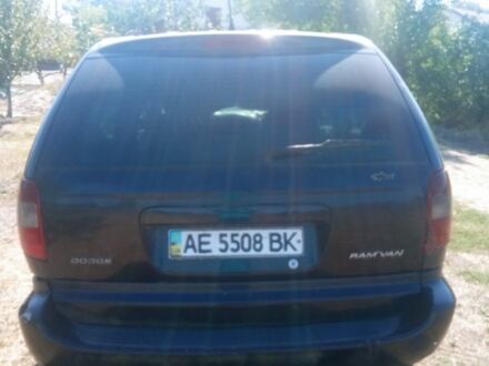 Додж Інша 2000 у Дніпро (Дніпропетровську) на Automoto.ua Чорний Додж Інша, об'ємом двигуна 0 л та пробігом 200 тис. км за 700 $, фото 1 на Automoto.ua