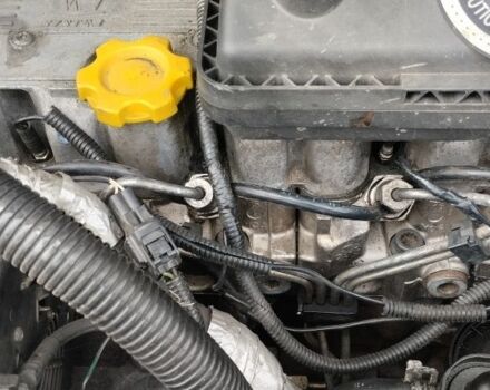 Синий Додж Другая, объемом двигателя 2.5 л и пробегом 360 тыс. км за 2700 $, фото 7 на Automoto.ua