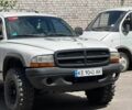 Белый Додж Дюранго, объемом двигателя 5.9 л и пробегом 471 тыс. км за 6000 $, фото 1 на Automoto.ua
