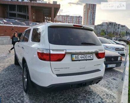 Білий Додж Durango, об'ємом двигуна 3.6 л та пробігом 150 тис. км за 17000 $, фото 5 на Automoto.ua