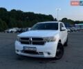 Белый Додж Дюранго, объемом двигателя 3.6 л и пробегом 277 тыс. км за 15000 $, фото 1 на Automoto.ua