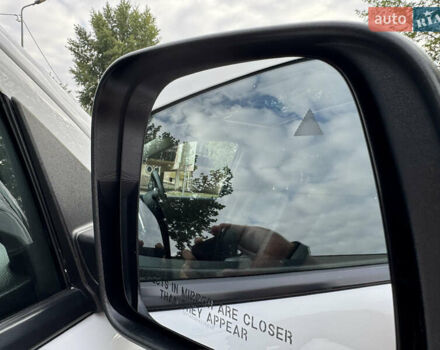 Белый Додж Дюранго, объемом двигателя 3.6 л и пробегом 116 тыс. км за 22900 $, фото 40 на Automoto.ua