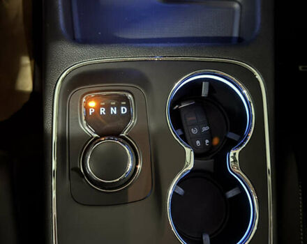 Белый Додж Дюранго, объемом двигателя 3.6 л и пробегом 116 тыс. км за 22900 $, фото 5 на Automoto.ua