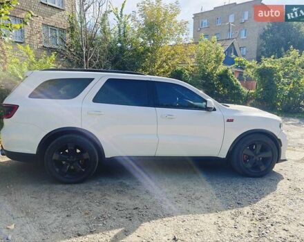Білий Додж Durango, об'ємом двигуна 5.65 л та пробігом 208 тис. км за 28500 $, фото 3 на Automoto.ua