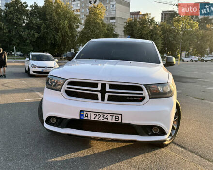 Белый Додж Дюранго, объемом двигателя 3.6 л и пробегом 211 тыс. км за 17000 $, фото 2 на Automoto.ua