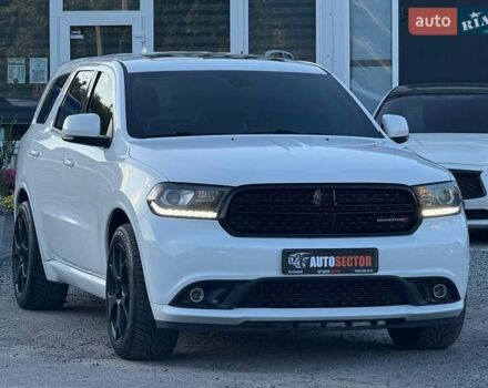 Белый Додж Дюранго, объемом двигателя 5.65 л и пробегом 106 тыс. км за 29000 $, фото 8 на Automoto.ua