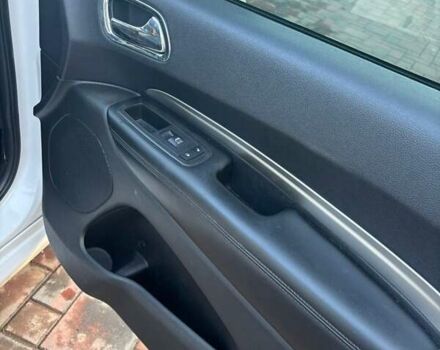 Додж Durango 2017 у Чернівцях на Automoto.ua Білий Додж Durango, об'ємом двигуна 3.61 л та пробігом 259 тис. км за 20200 $, фото 19 на Automoto.ua