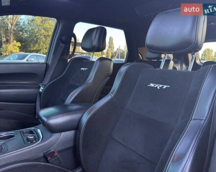 Белый Додж Дюранго, объемом двигателя 5.65 л и пробегом 106 тыс. км за 29000 $, фото 13 на Automoto.ua