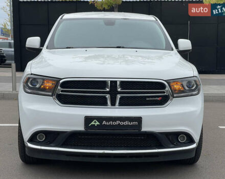 Белый Додж Дюранго, объемом двигателя 3.6 л и пробегом 160 тыс. км за 17777 $, фото 2 на Automoto.ua