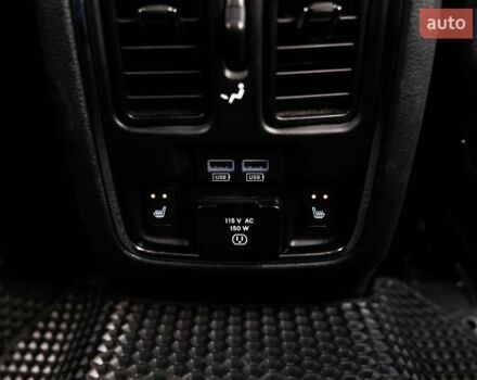 Білий Додж Durango, об'ємом двигуна 3.6 л та пробігом 61 тис. км за 27000 $, фото 35 на Automoto.ua