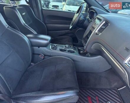 Белый Додж Дюранго, объемом двигателя 5.65 л и пробегом 106 тыс. км за 29000 $, фото 22 на Automoto.ua