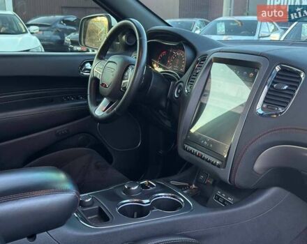 Белый Додж Дюранго, объемом двигателя 5.65 л и пробегом 106 тыс. км за 29000 $, фото 25 на Automoto.ua