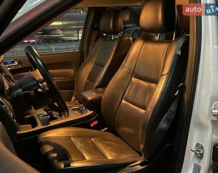 Білий Додж Durango, об'ємом двигуна 3.6 л та пробігом 136 тис. км за 22500 $, фото 8 на Automoto.ua