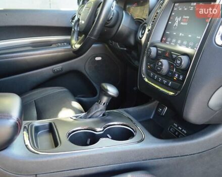 Додж Дюранго 2018 в Одессе на Automoto.ua Белый Додж Дюранго, объемом двигателя 3.6 л и пробегом 82 тыс. км за 27000 $, фото 27 на Automoto.ua
