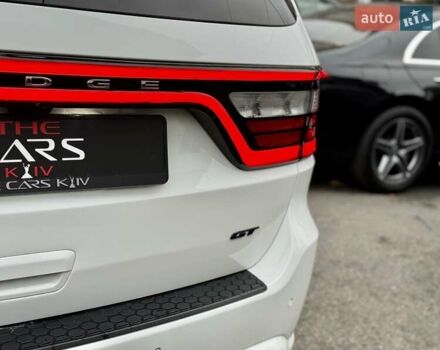 Белый Додж Дюранго, объемом двигателя 3.6 л и пробегом 114 тыс. км за 24900 $, фото 12 на Automoto.ua