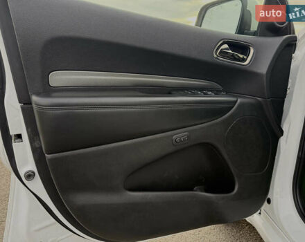 Білий Додж Durango, об'ємом двигуна 3.6 л та пробігом 167 тис. км за 22500 $, фото 15 на Automoto.ua