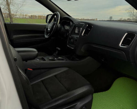 Білий Додж Durango, об'ємом двигуна 3.6 л та пробігом 167 тис. км за 22500 $, фото 39 на Automoto.ua