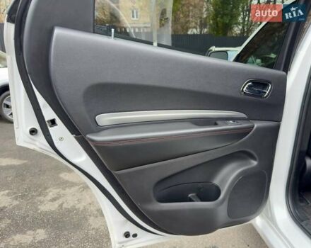 Белый Додж Дюранго, объемом двигателя 3.6 л и пробегом 114 тыс. км за 24900 $, фото 18 на Automoto.ua