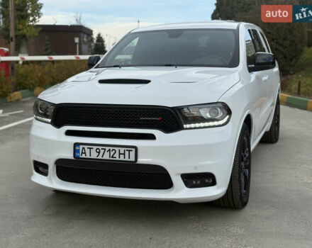 Белый Додж Дюранго, объемом двигателя 5.65 л и пробегом 83 тыс. км за 30200 $, фото 4 на Automoto.ua