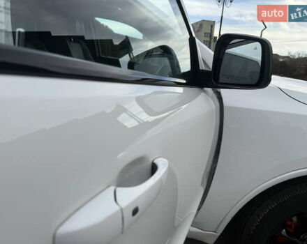 Белый Додж Дюранго, объемом двигателя 5.65 л и пробегом 83 тыс. км за 30200 $, фото 24 на Automoto.ua