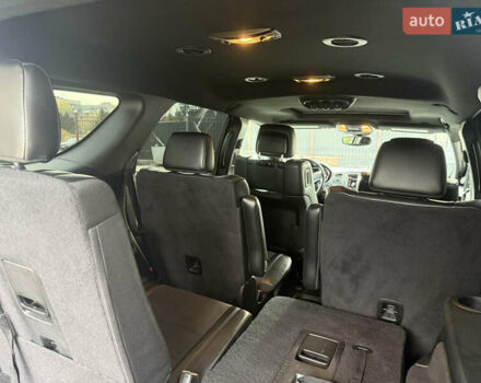 Белый Додж Дюранго, объемом двигателя 5.65 л и пробегом 83 тыс. км за 30200 $, фото 11 на Automoto.ua