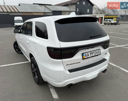Белый Додж Дюранго, объемом двигателя 5.65 л и пробегом 73 тыс. км за 36000 $, фото 4 на Automoto.ua