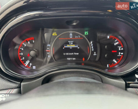 Белый Додж Дюранго, объемом двигателя 5.65 л и пробегом 73 тыс. км за 36000 $, фото 11 на Automoto.ua