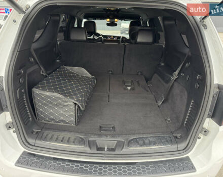 Белый Додж Дюранго, объемом двигателя 5.65 л и пробегом 73 тыс. км за 36000 $, фото 8 на Automoto.ua