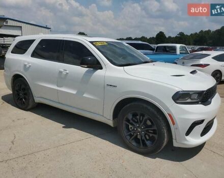 Белый Додж Дюранго, объемом двигателя 5.65 л и пробегом 45 тыс. км за 15000 $, фото 6 на Automoto.ua