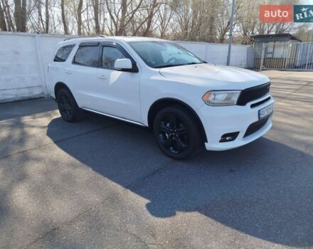 Белый Додж Дюранго, объемом двигателя 3.6 л и пробегом 200 тыс. км за 18900 $, фото 1 на Automoto.ua