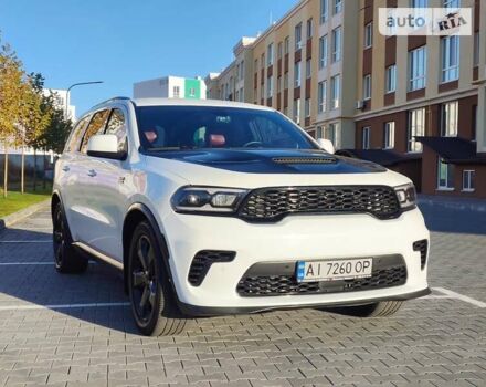 Білий Додж Durango, об'ємом двигуна 5.65 л та пробігом 180 тис. км за 29000 $, фото 1 на Automoto.ua