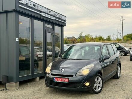 Білий Додж Durango, об'ємом двигуна 5.7 л та пробігом 101 тис. км за 30252 $, фото 1 на Automoto.ua