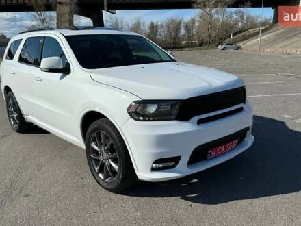 Додж Дюранго 2017 в Киеве на Automoto.ua Белый Додж Дюранго, объемом двигателя 3.6 л и пробегом 172 тыс. км за 22100 $, фото 1 на Automoto.ua
