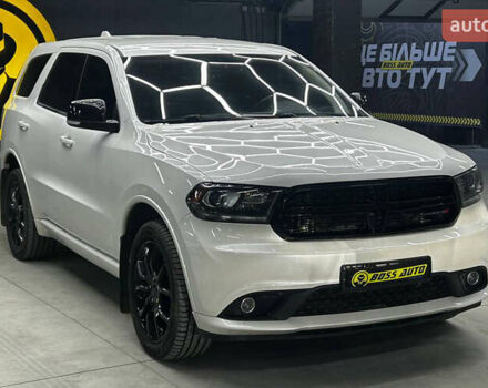 Белый Додж Дюранго, объемом двигателя 3.61 л и пробегом 260 тыс. км за 20500 $, фото 1 на Automoto.ua