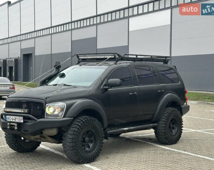 Черный Додж Дюранго, объемом двигателя 5.7 л и пробегом 160 тыс. км за 18500 $, фото 3 на Automoto.ua