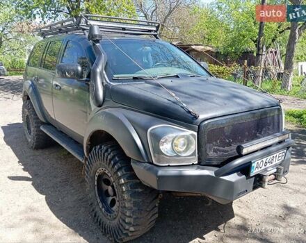 Чорний Додж Durango, об'ємом двигуна 5.7 л та пробігом 156 тис. км за 17300 $, фото 5 на Automoto.ua