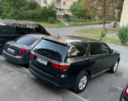 Черный Додж Дюранго, объемом двигателя 3.6 л и пробегом 250 тыс. км за 16300 $, фото 5 на Automoto.ua