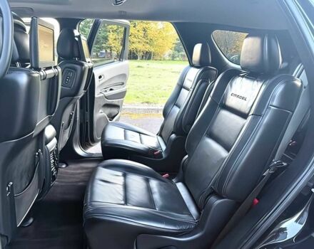 Чорний Додж Durango, об'ємом двигуна 3.6 л та пробігом 71 тис. км за 14000 $, фото 11 на Automoto.ua
