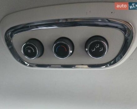 Черный Додж Дюранго, объемом двигателя 3.6 л и пробегом 250 тыс. км за 19900 $, фото 10 на Automoto.ua