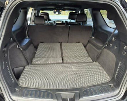 Черный Додж Дюранго, объемом двигателя 5.65 л и пробегом 157 тыс. км за 33000 $, фото 17 на Automoto.ua