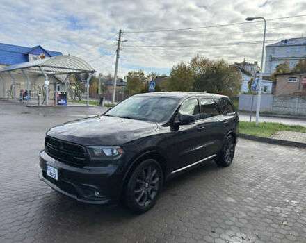 Черный Додж Дюранго, объемом двигателя 5.65 л и пробегом 157 тыс. км за 33000 $, фото 5 на Automoto.ua