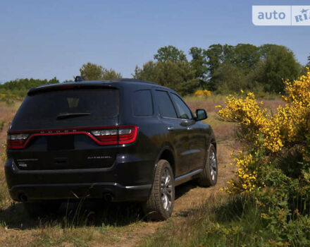 Чорний Додж Durango, об'ємом двигуна 5.65 л та пробігом 96 тис. км за 31500 $, фото 6 на Automoto.ua